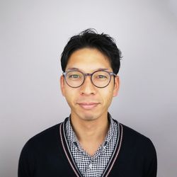 板村　敏行